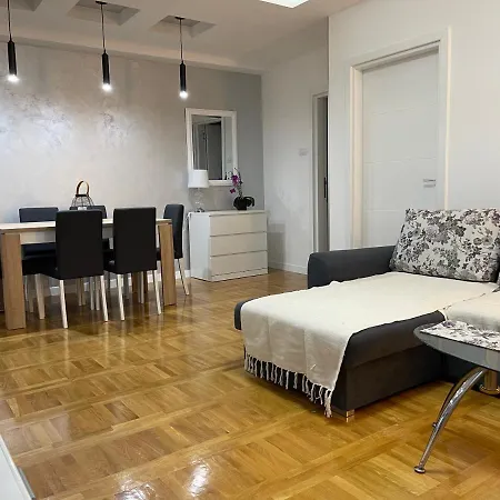 Mdb Apartamento Subotica